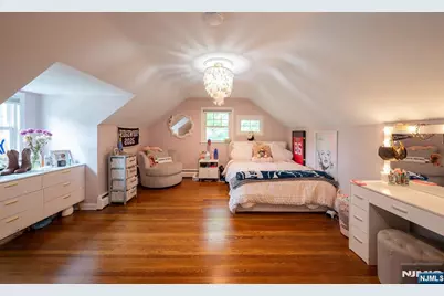 508 Van Buren Street, Ridgewood, NJ 07450 - Photo 8