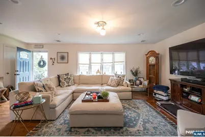 508 Van Buren Street, Ridgewood, NJ 07450 - Photo 2