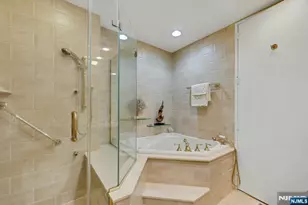 100 Carlyle Dr 6B - S, Cliffside Park, NJ 07010 - Photo 26