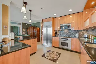 100 Carlyle Dr 6B - S, Cliffside Park, NJ 07010 - Photo 12