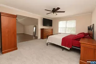 20 Gregory St, Hazlet Township, NJ 07730 - Photo 24