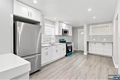 75 Clinton Place, Hackensack, NJ 07601 - Photo 10