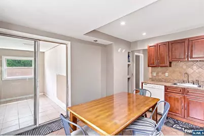 75 Clinton Place, Hackensack, NJ 07601 - Photo 28