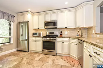15B Brookside Heights 15B #15B, Wanaque, NJ 07465 - Photo 4