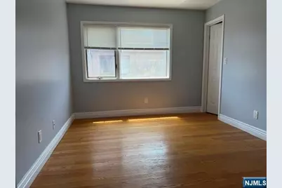 1345 15th Street, Fort Lee, NJ 07024 - Photo 10