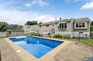 48 Andover Dr, Wayne, NJ 07470 - Photo 6