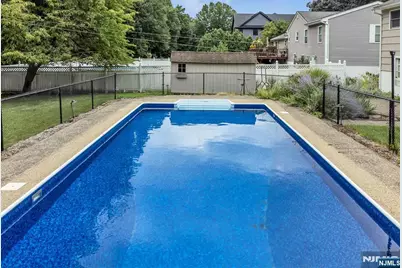 48 Andover Drive, Wayne, NJ 07470 - Photo 8