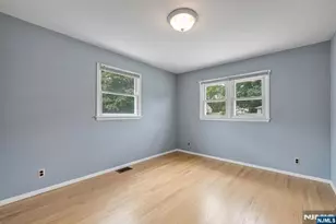 48 Andover Dr, Wayne, NJ 07470 - Photo 28