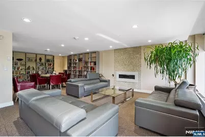 1530 Palisade 8K #8K, Fort Lee, NJ 07024 - Photo 18