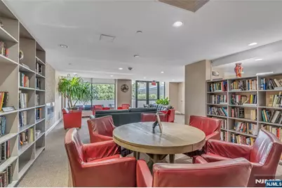 1530 Palisade 8K #8K, Fort Lee, NJ 07024 - Photo 8