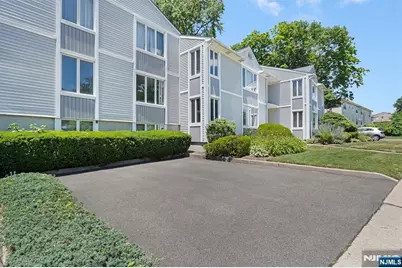 2 Grand 3 #3, Hawthorne, NJ 07506 - Photo 20