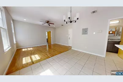 11 Schuyler Court R2 #R2, Kearny, NJ 07032 - Photo 8