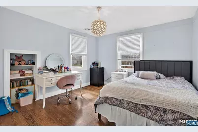 577 Grenville Avenue, Teaneck Township, NJ 07666 - Photo 26