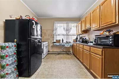 284-286 12th Street, Newark, NJ 07107 - Photo 2
