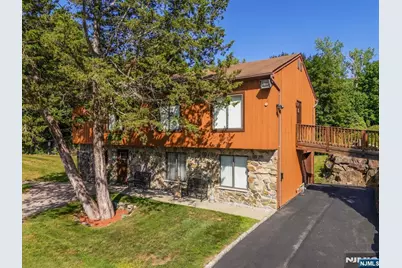 3 Brookside Heights F #F, Wanaque, NJ 07465 - Photo 32