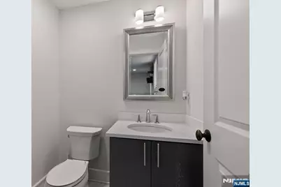 1627 John Street A #A, Fort Lee, NJ 07024 - Photo 22