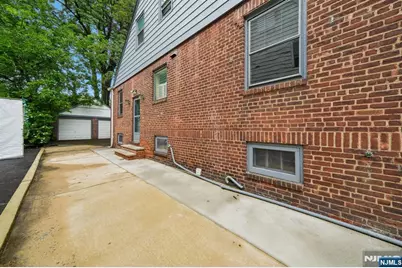 1094 Belle Avenue, Teaneck Township, NJ 07666 - Photo 22