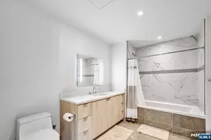800 Ave At Port Imperial Blvd 703, Weehawken, NJ 07086 - Photo 20