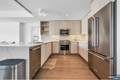 800 Ave At Port Imperial Boulevard 703 #703, Weehawken, NJ 07086 - Photo 4