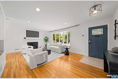 14 Greenway Court, Closter, NJ 07624 - Photo 4