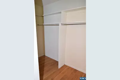 7855 Boulevard East 27H #27H, North Bergen, NJ 07047 - Photo 16