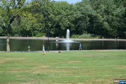 7855 Boulevard East 27H #27H, North Bergen, NJ 07047 - Photo 22