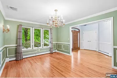 922 Hilltop Terrace, Franklin Lakes, NJ 07417 - Photo 12