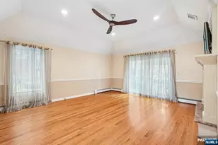 922 Hilltop Terrace, Franklin Lakes, NJ 07417 - Photo 18