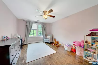 163 Woodward Avenue, Rutherford, NJ 07070 - Photo 32