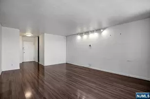 2100 Linwood Ave 15P, Fort Lee, NJ 07024 - Photo 12