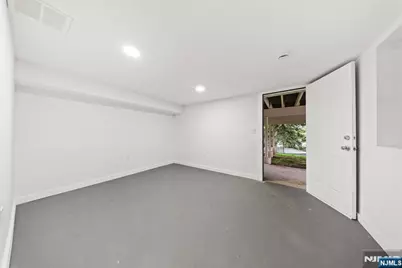 418 East Avenue, Northvale, NJ 07647 - Photo 24