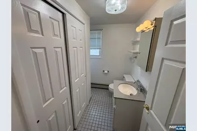 466 Chestnut Street, Kearny, NJ 07032 - Photo 18