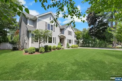 84 Leclerc Avenue, River Vale Township, NJ 07675 - Photo 4