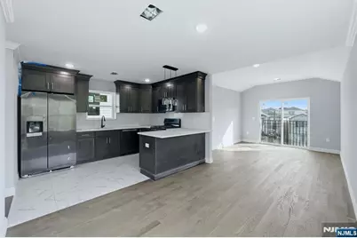 339 Court Street, Elizabeth, NJ 07206 - Photo 4