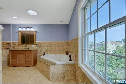 375 Sanford Avenue, Lyndhurst Township, NJ 07071 - Photo 28