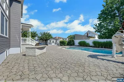 375 Sanford Avenue, Lyndhurst Township, NJ 07071 - Photo 38