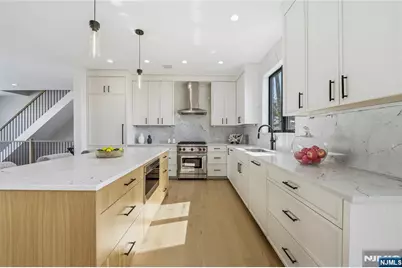 401 B Grand Avenue 401 B #401 B, Leonia, NJ 07605 - Photo 8