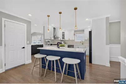 61 Bart Place, Clifton, NJ 07013 - Photo 8