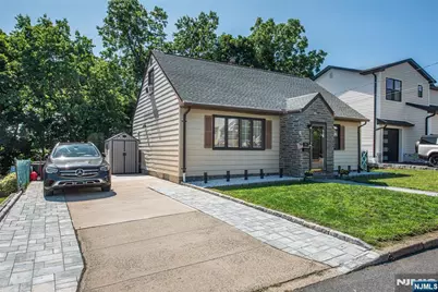54 Hasbrouck Avenue, Hasbrouck Heights, NJ 07604 - Photo 2