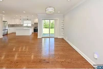 39-37 Sycamore Drive, Fair Lawn, NJ 07410 - Photo 6