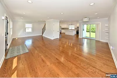 39-37 Sycamore Drive, Fair Lawn, NJ 07410 - Photo 4