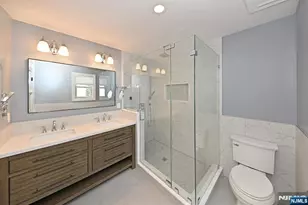 39-37 Sycamore Dr, Fair Lawn, NJ 07410 - Photo 16