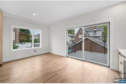 55 Washington Avenue, Cliffside Park, NJ 07010 - Photo 16