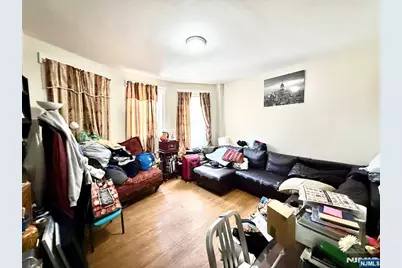 37 Krueger Place, Passaic, NJ 07055 - Photo 4