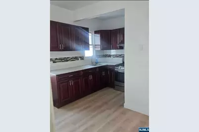 354 E 24th Street 1-R #1-R, Paterson, NJ 07514 - Photo 1