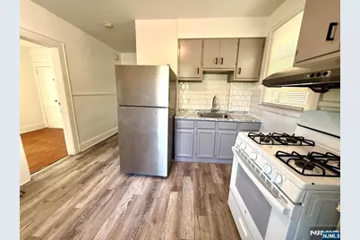 618 Jersey Street 1 #1, Harrison, NJ 07029 - Photo 6