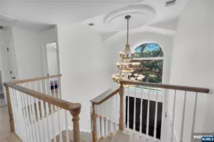 290 Mohegan Way, Fort Lee, NJ 07024 - Photo 14