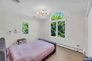 290 Mohegan Way, Fort Lee, NJ 07024 - Photo 22