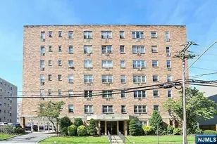 25 Jefferson Street 6D, Hackensack, NJ 07601 - Photo 1