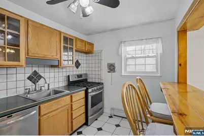 1279 Valley Road B #B, Wayne, NJ 07470 - Photo 10